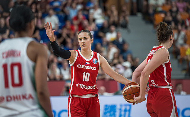 EuroBasket ONLINE: Hamzová vyčnívá. Češky zápolí ve čtvrtfinále se Španělskem