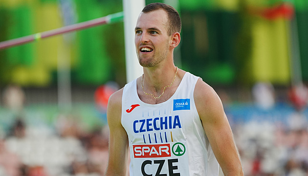 Atleti jsou na ME družstev devátí. Vyhráli Müller a Štefela, štafeta zaběhla rekord