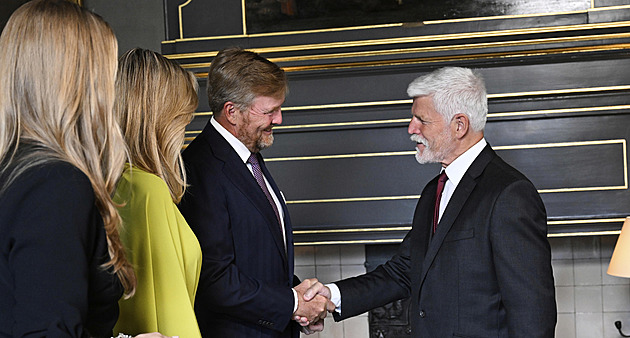 Babiš premiérem? Počkám na soud, řekl Pavel. Věří, že na Putina platí sankce