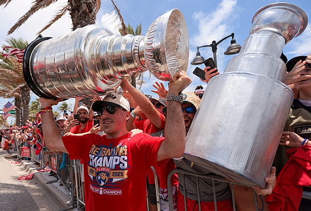Špatná zpráva pro soupeře, tahouni u nás zůstávají. Buduje Florida v NHL dynastii?