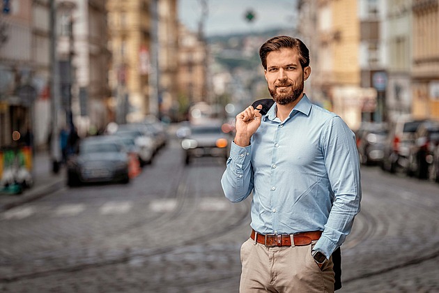 Zpomalit stárnutí jde. Přidejte bílkoviny, radí nutriční terapeut Miloslav Šindelář