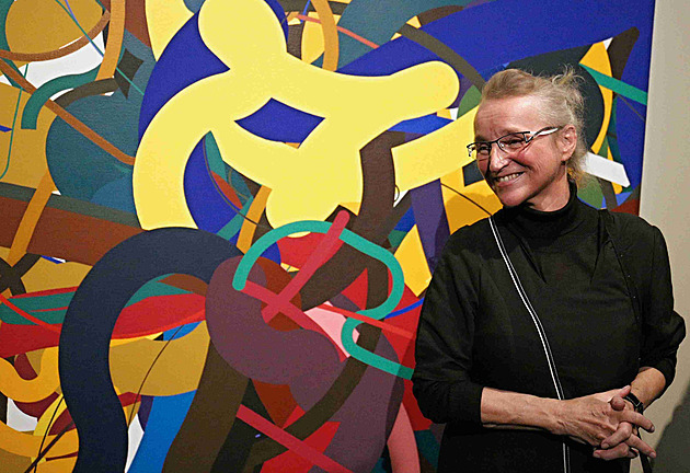 Lenka Sýkorová a obraz Linie . 220 (2020).