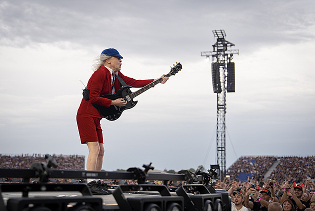 RECENZE: Živoucí relikvie. AC/DC v Praze nehřměli, nicméně předvedli solidní výkon