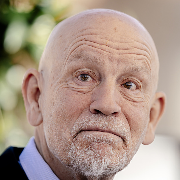 OBRAZEM: Hollywoodská hvězda Malkovich vystoupí v pražském Divadle Hybernia