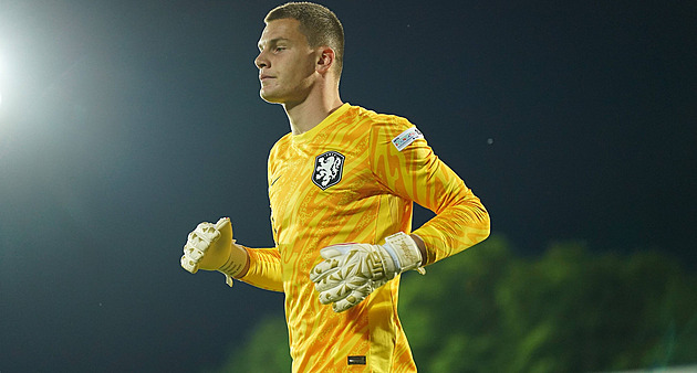 Ajax nabídl Heerkensovi smlouvu na pět let, tvrdí agent. Kluby ještě nejednaly