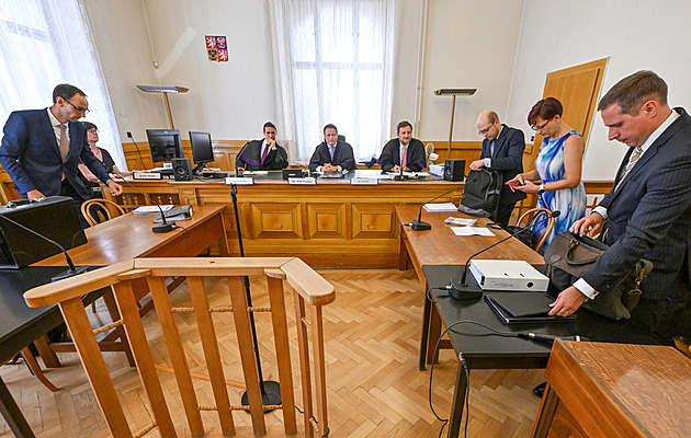 Soud zamítl žalobu kvůli Dukovanům. Po podpisu smlouvy byla ve hře jen náhrada škody