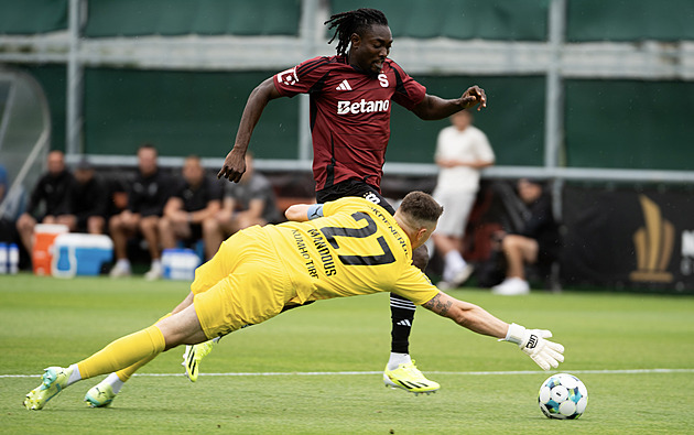 Olatunji letí ze Sparty do Ameriky. Real Salt Lake poslal 2,5 milionu dolarů