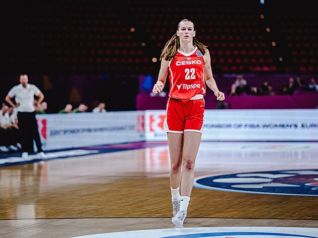 Emma echov bhem utkn EuroBasketu s Litvou.