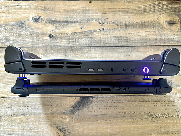 Lenovo Legion Go Steam OS (nahoe) vs. Nintendo Switch 2 (dole)