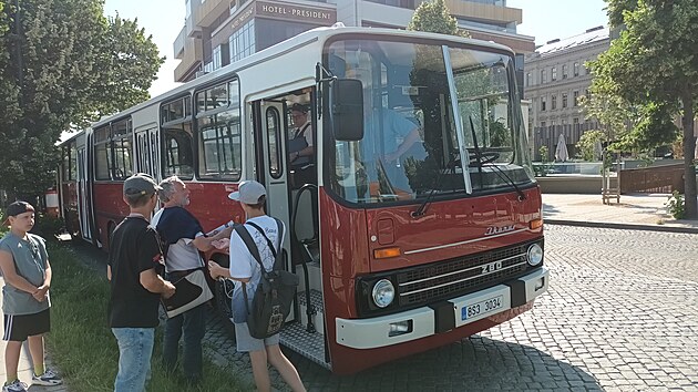Praha-Dvoákovo  nábeí