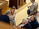 Ve Sn�movn� probíhá mimo�ádná sch�ze Sn�movny. Na snímku Petr Fiala a...
