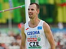 Vý�ka� Jan �tefela se raduje po úsp�ném pokusu na mistrovství Evropy dru�stev.