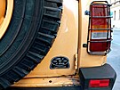 Automobilový sraz u slavného pra�ského kina Oko