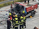 Na 7. km Praskho okruhu havarovala dv nkladn auta, zemeli dva lid. (24....