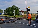Na trase Hul�n - Krom��� jsou uzav�en� n�kter� �elezni�n� p�ejezdy