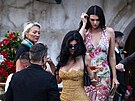 Kylie a Kendall Jennerovy bhem prvního dne svatby miliardáe Jeffa Bezose a...