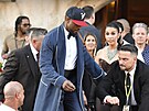 Usher - tetí den svatby miliardáe Jeffa Bezose a novináky Lauren Sanchezové...