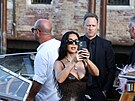 Kim Kardashianová - druhý den svatby miliardáe Jeffa Bezose a novináky Lauren...