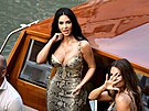 Kim Kardashianová - první den svatby miliardáe Jeffa Bezose a novináky Lauren...