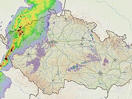 Do eska vstoupily první bouky. (23. ervna 2025)