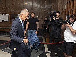 Pedseda ANO Andrej Babi dorazil na závrené ei v odvolacím ízením v kauze...