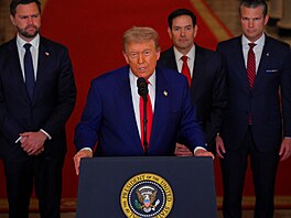 Americký prezident Donald Trump hovoí k národu poté, co Spojené státy...