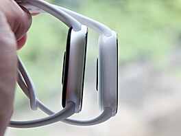 Xiaomi Smart Band 10 Ceramic Edition a Xiaomi Smart Band 10