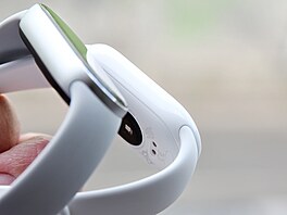 Xiaomi Smart Band 10 Ceramic Edition a Xiaomi Smart Band 10