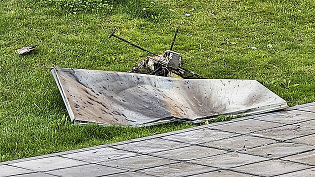 Trosky ukrajinskho dronu nedaleko Moskvy (24. ervna 2025)