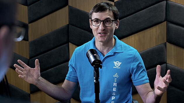 Hostem poadu Rozstel je Tom Neold, f SO BESIP.