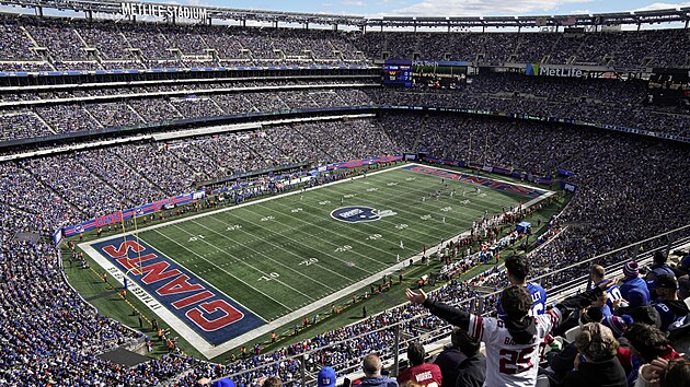 MetLife Stadium v New Jersey, kter bude za rok hostit finle mistrovstv svta ve fotbale.
