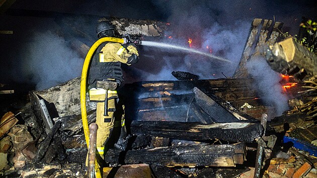 �tok rusk�ho dronu zabil v ukrajinsk� Sumsk� oblasti v noci d�t� a dva dosp�l�. (24. �ervna 2025)