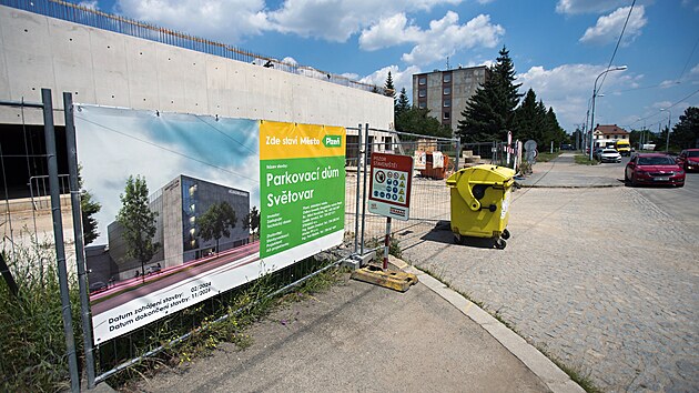 Parkovac dm Svtovar u roste i nad zem.