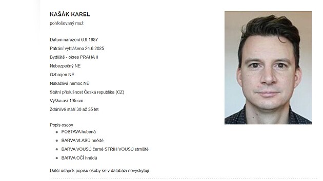 Modertor Karel Kak se objevil v sekci Ptrn po osobch na webu Policie esk republiky. (24. ervna 2025)