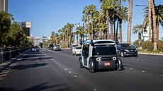 Spolenost Amazon se chystá vyrábt a 10 000 robotických taxi ron v rozlehlé...