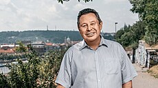 RNDr. Ev�en Korec, CSc., je �editelem Zoo Tábor a p�edsedou Cane Corso klubu v...