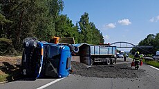 Jedno z havarovaných vozidel na dálnici D10 smrem na Prahu. (20. ervna 2025)