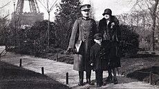 Generál Heliodor Píka s rodinou.