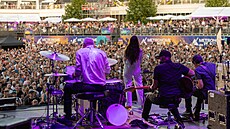 Alanis Morissette na festivalu Metronome Prague (21. �ervna, Praha).