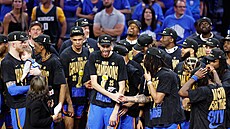 Hrái Oklahoma City slaví triumf v NBA.