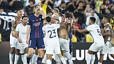 Fabián Ruiz nechápe, PSG prohrálo s Botafogem.