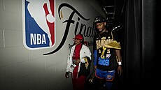 Shai Gilgeous-Alexander po triumfu ve finále.