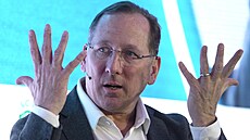 John Textor, pedseda spolenosti Eagle Football Holdings, která vlastní...
