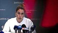 Ministryn spravedlnosti Eva Decroix (ODS) na tiskové konferenci ohledn...