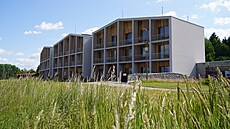 Na míst bývalého lomu Silvestr se skví nový hotel. Rekultivaní plány po...