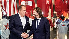 Pavel Nedv�d (vpravo), nový generální mana�er �eských fotbalových reprezentací,...