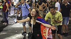 P�i protestech v Srbsku policie zadr�ela desítky demonstrant�. (28. �ervna 2025)