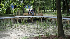 Ostrava slavnostn otevela unikátní park mezi mokady. Vznikl z neprchodné...