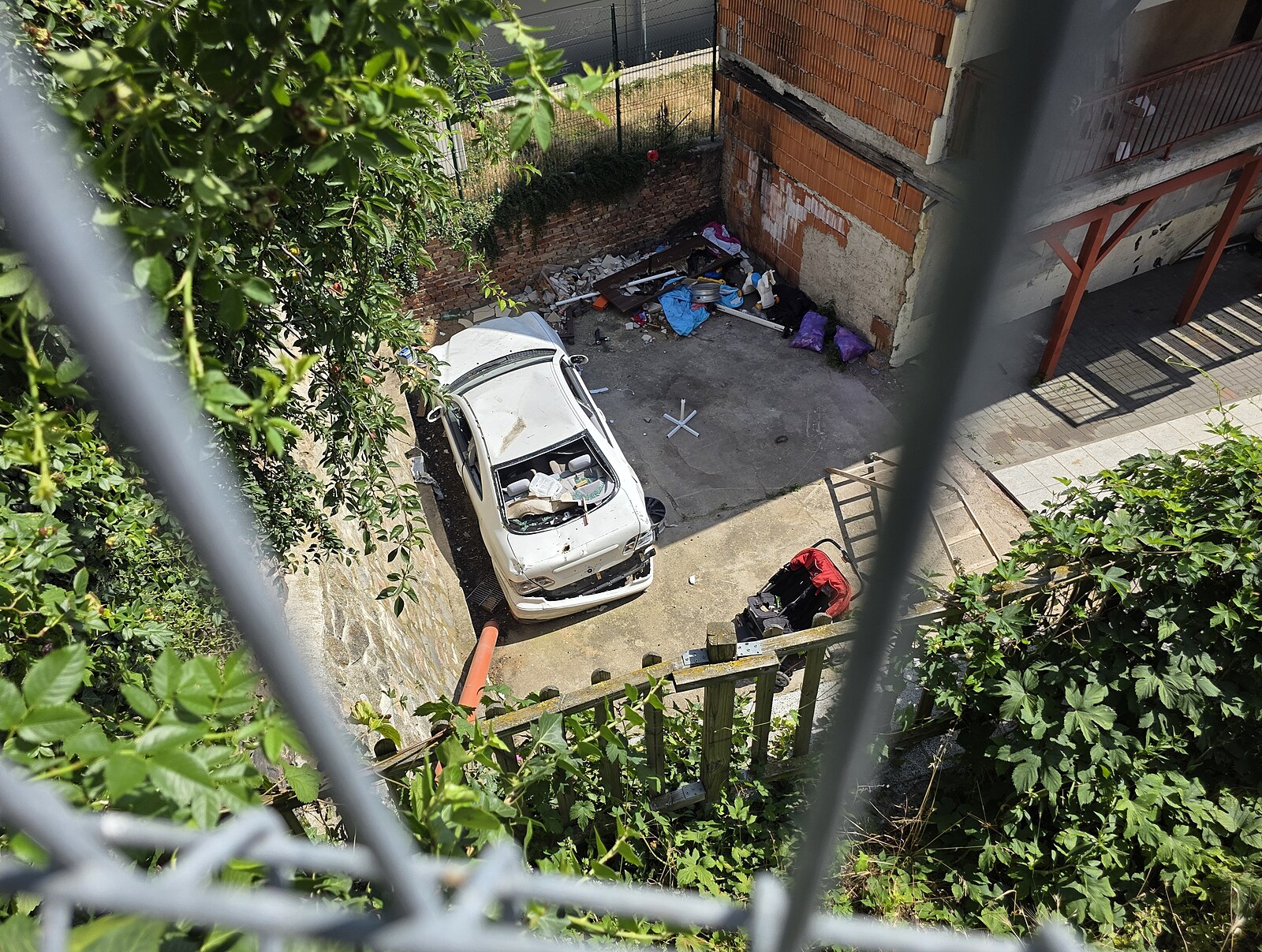 Za najetí autem do lidí ve Znojmě dostal hoch podmínku. Mstil se znesvářenému klanu
