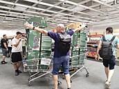 Nákupní ílenství v outletu spolenosti Lidl v Olomouci